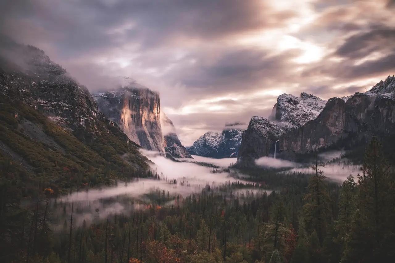 Fine-art photograph, “Yosemite Valley in Winter, Ridge Light - 5DM42409.JPG,” from the California - Non City - Nature collection.