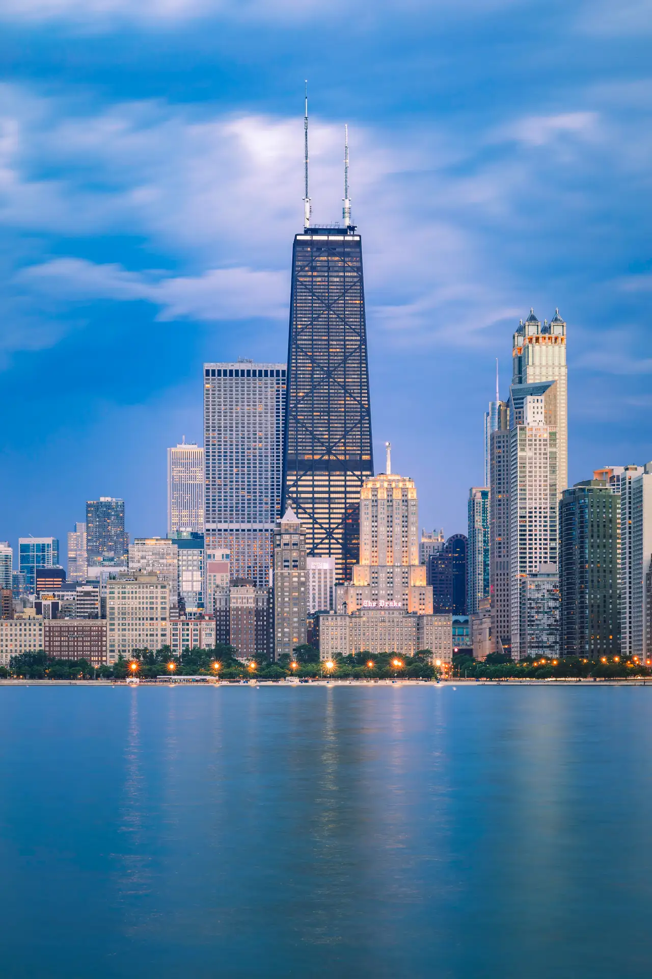 Fine-art photograph, “Between the Chicago Towers - 5DM48034.JPG,” from the Illinois - Chicago collection.