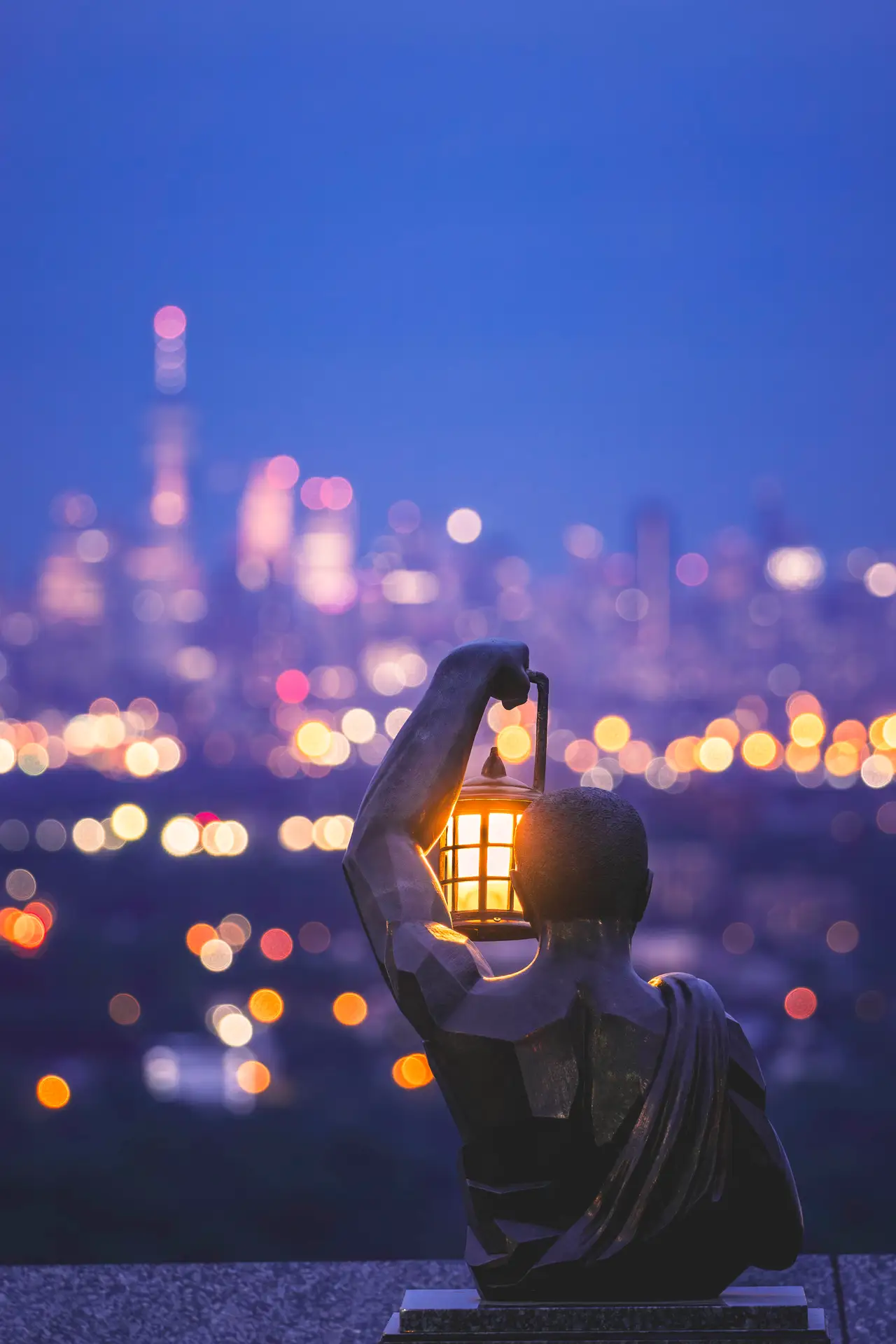 Fine-art photograph, “New York City Overlook Lamp Sculpture in Soft Focus - RFIV9663.JPG,” from the New York City collection.